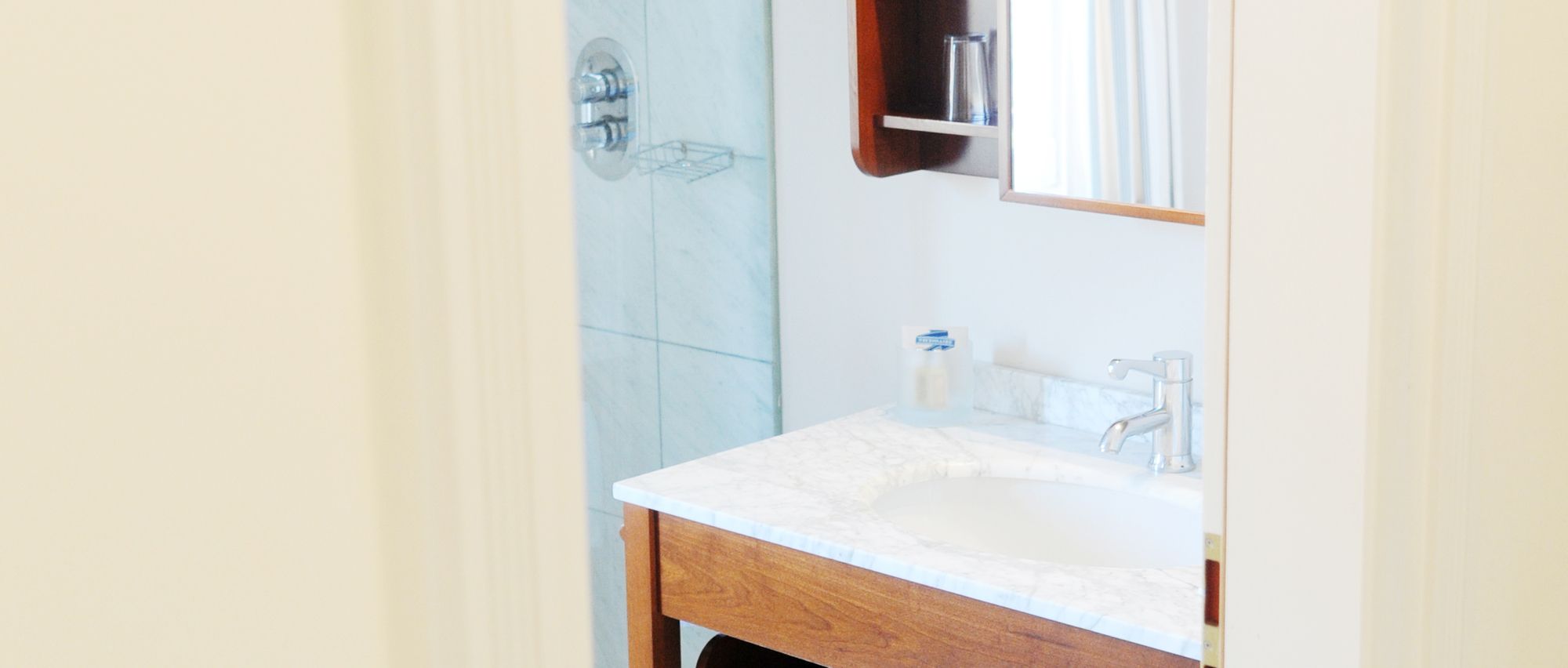 4-Muskateller Bad.jpg