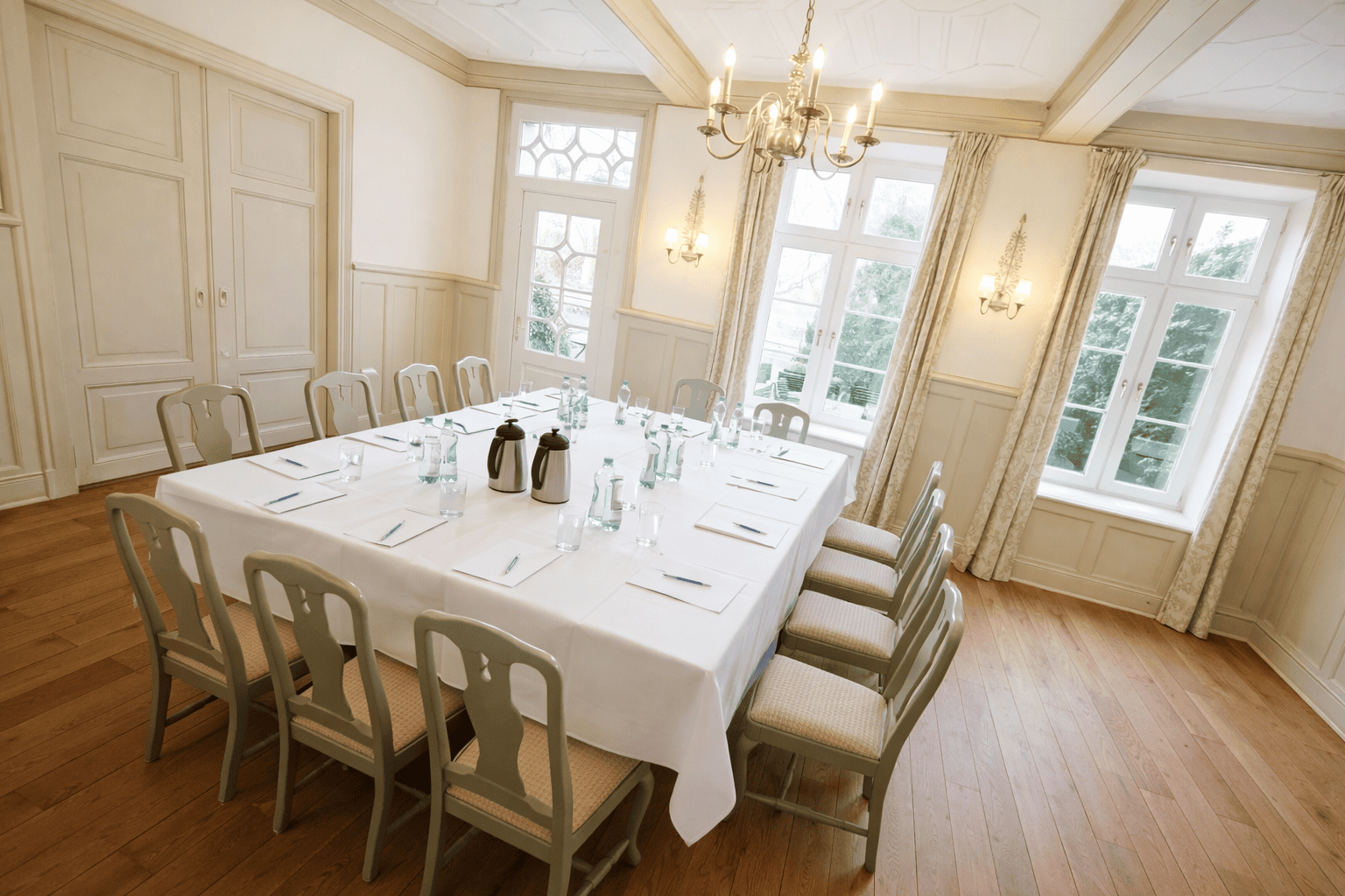 Tagen im Jagdzimmer_OleLiese.png